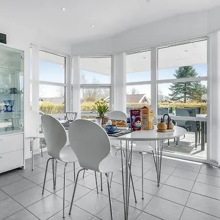 Gorgeous In With Kitchen *