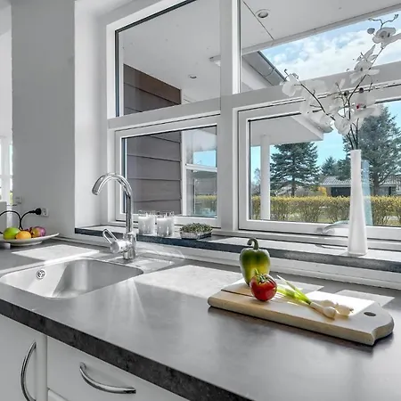 Gorgeous In With Kitchen بيت للعطل *